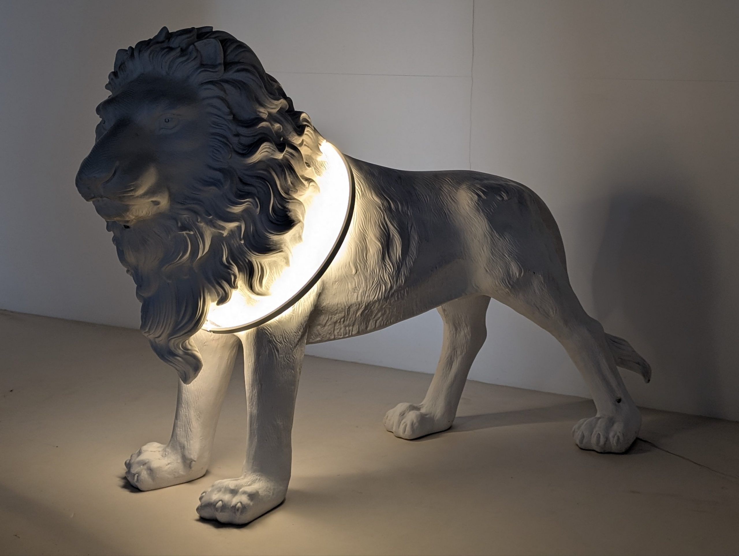 Life Size Lion Lamp Sculpture