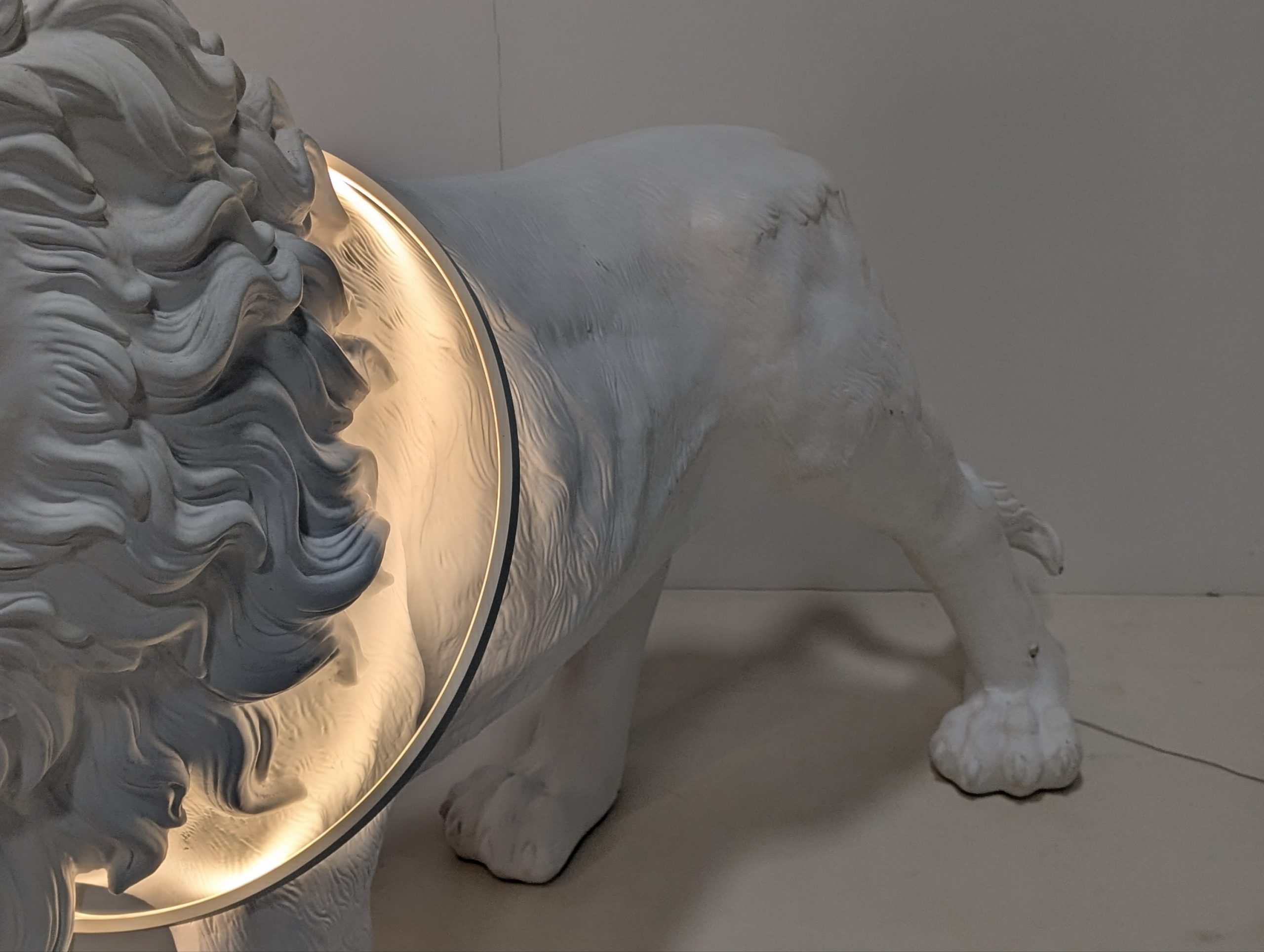 Life Size Lion Lamp Sculpture - Image 3
