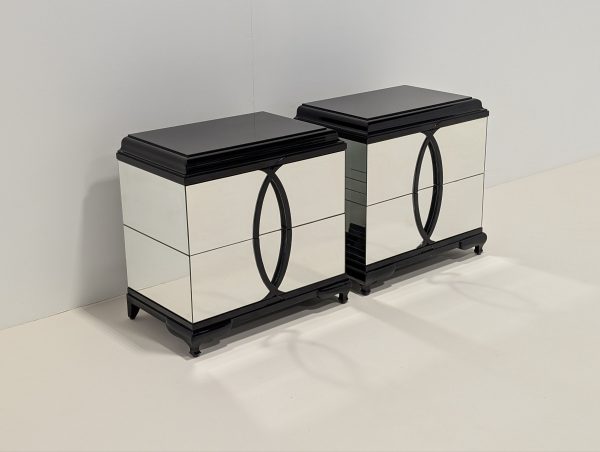 Christopher Guy Petit No.5 Pair Bedside - Image 11