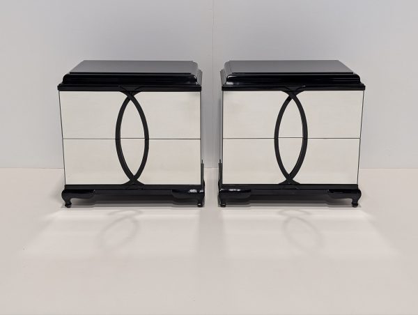 Christopher Guy Petit No.5 Pair Bedside - Image 3