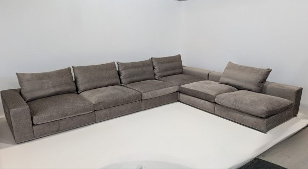 Flexform Groundpiece Modular Sofa - Image 13