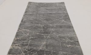Calvin Klein Maya Etched Light Mercury Rug Runner