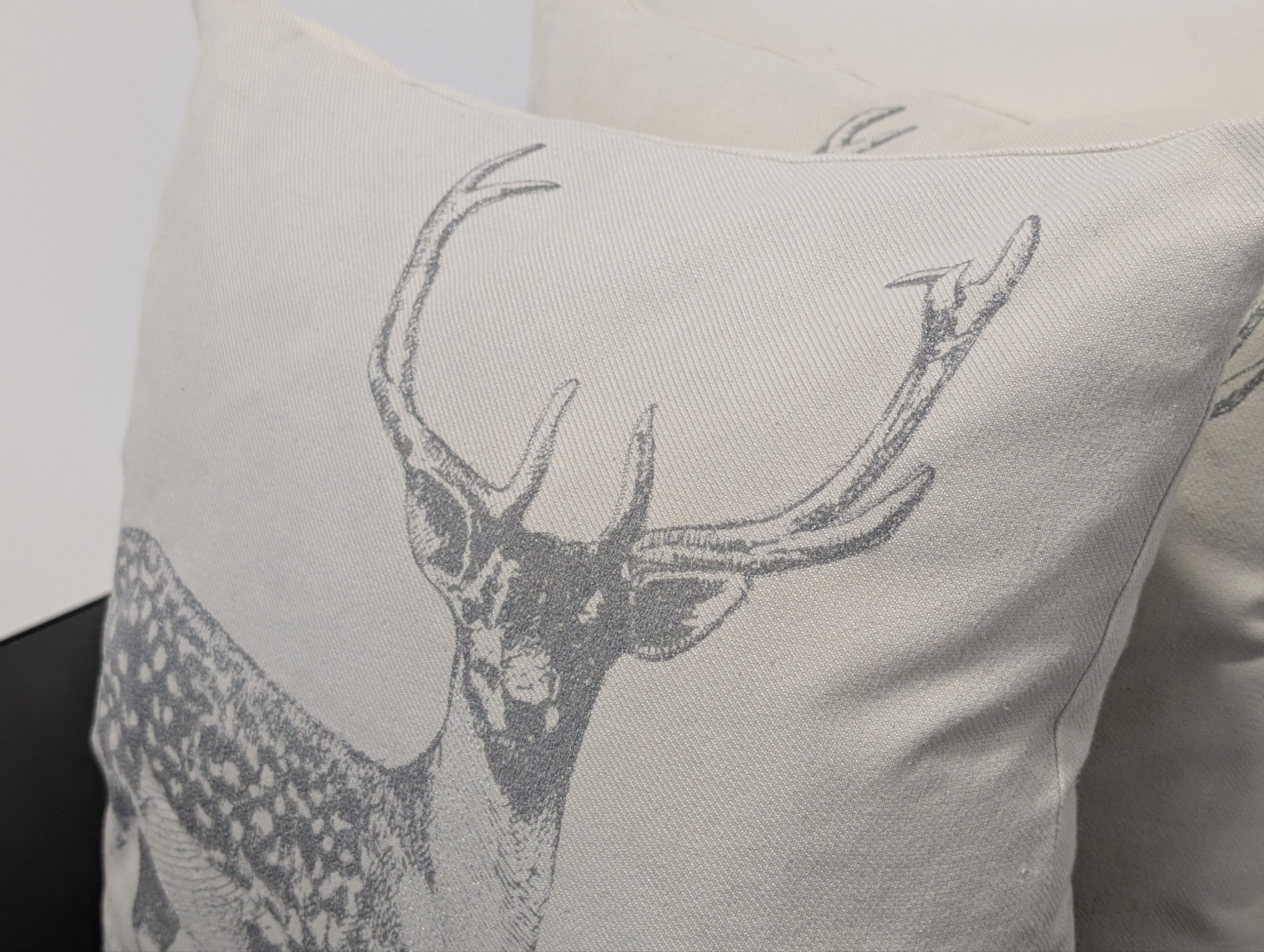 Laura Ashley Deer Cushions pair - Image 3