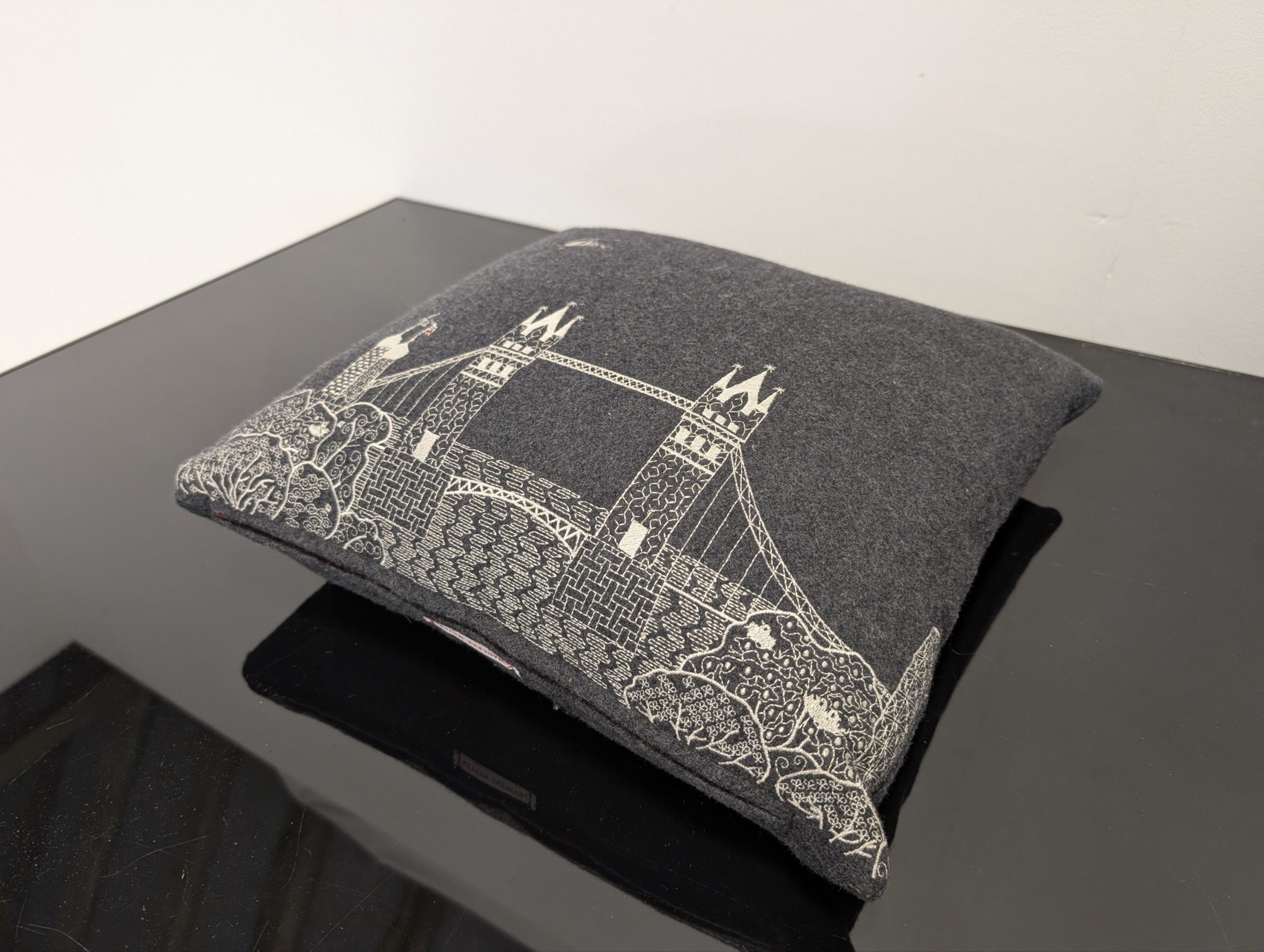 Tower Bridge London Cushion - Image 3