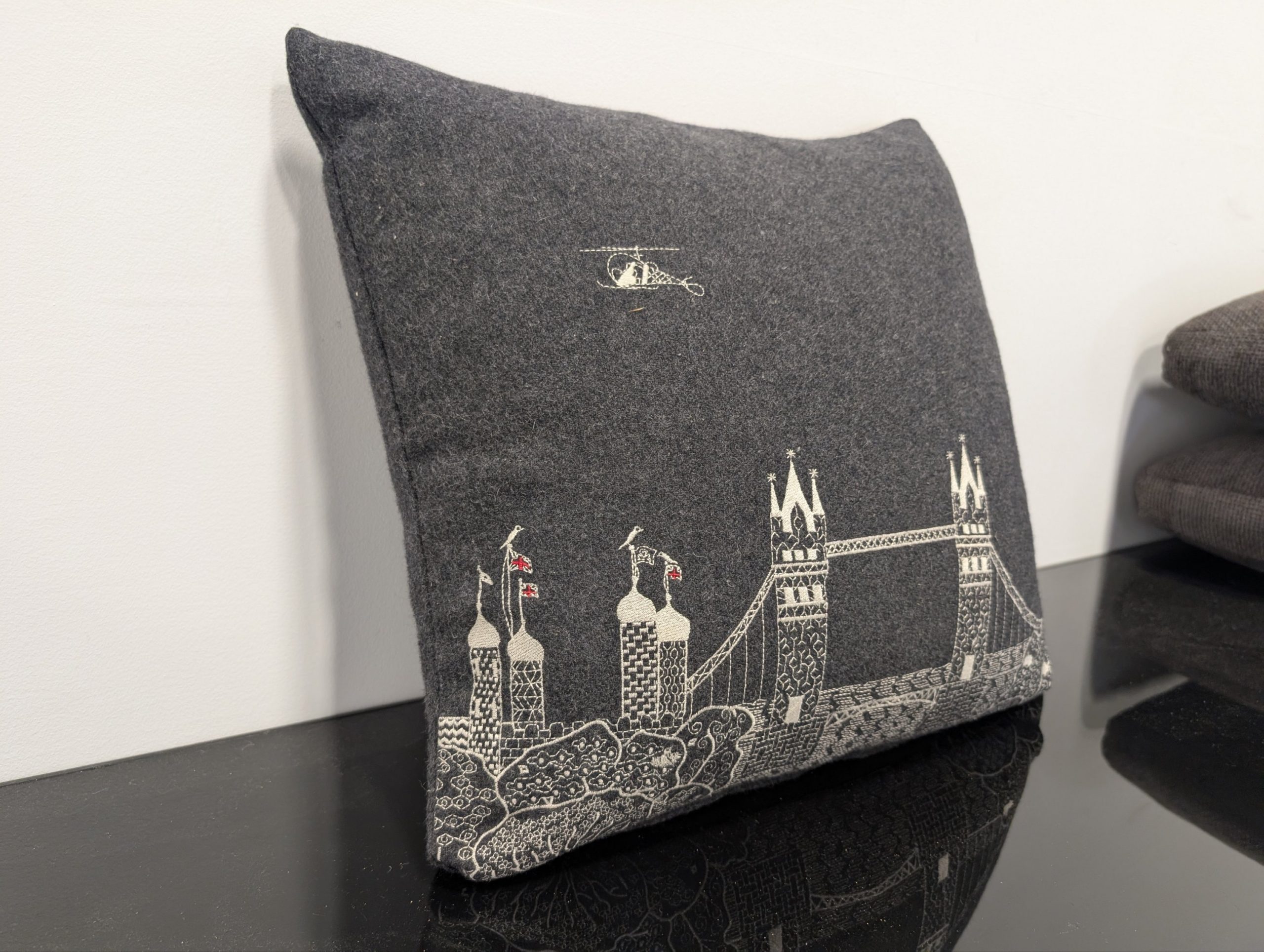 Tower Bridge London Cushion - Image 9