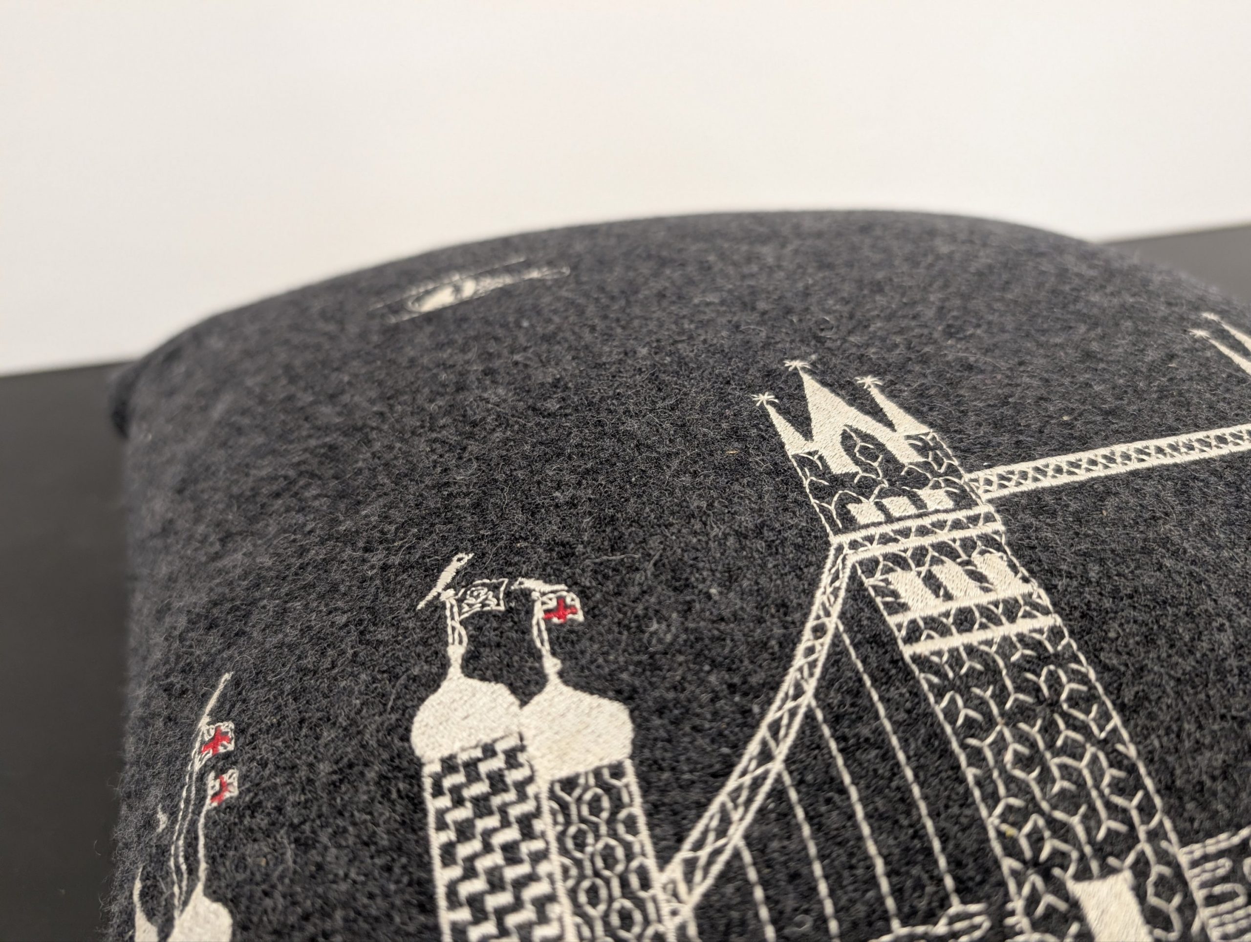 Tower Bridge London Cushion - Image 4