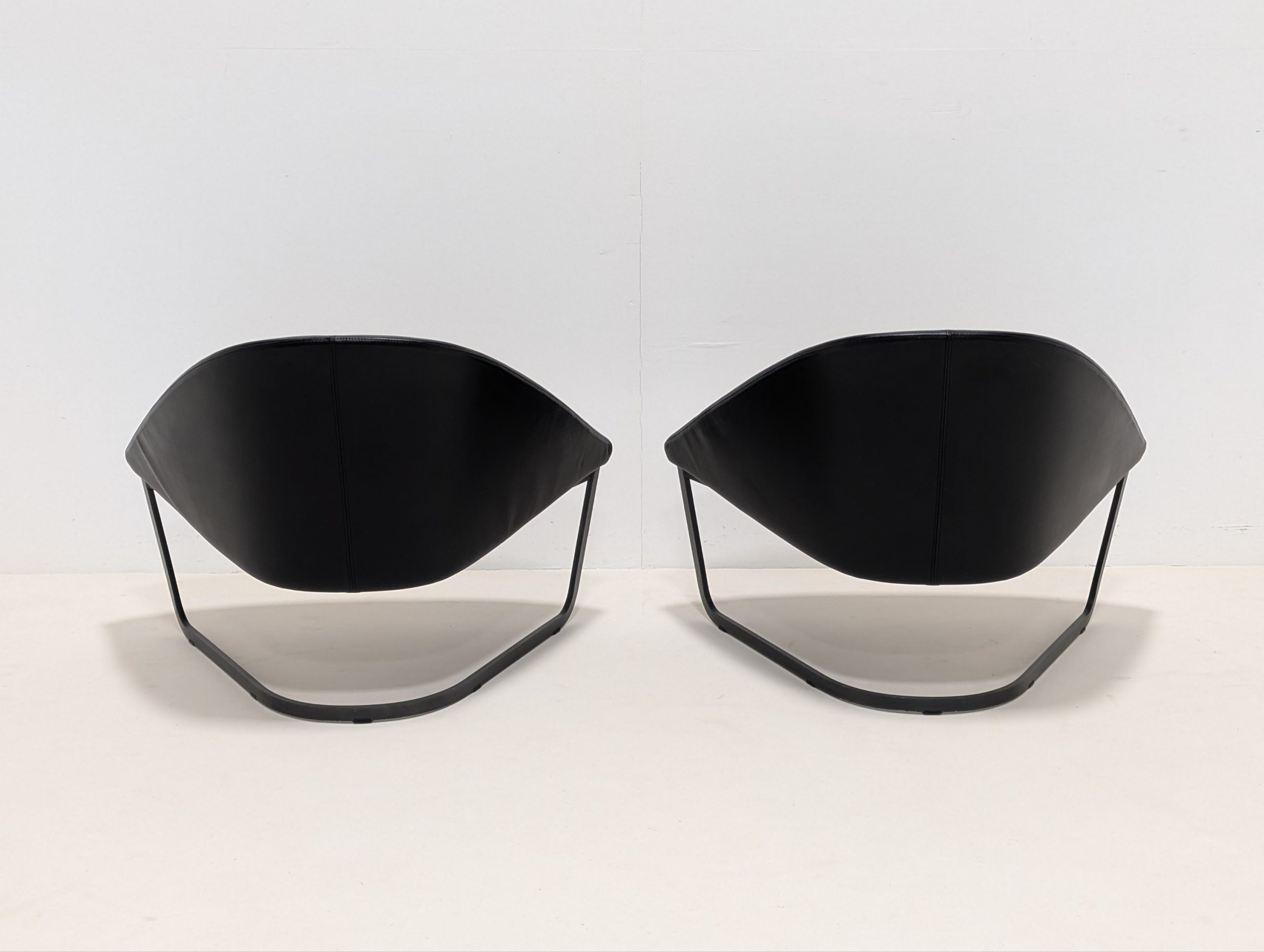 Arper Colina M Armchair Pair - Image 10