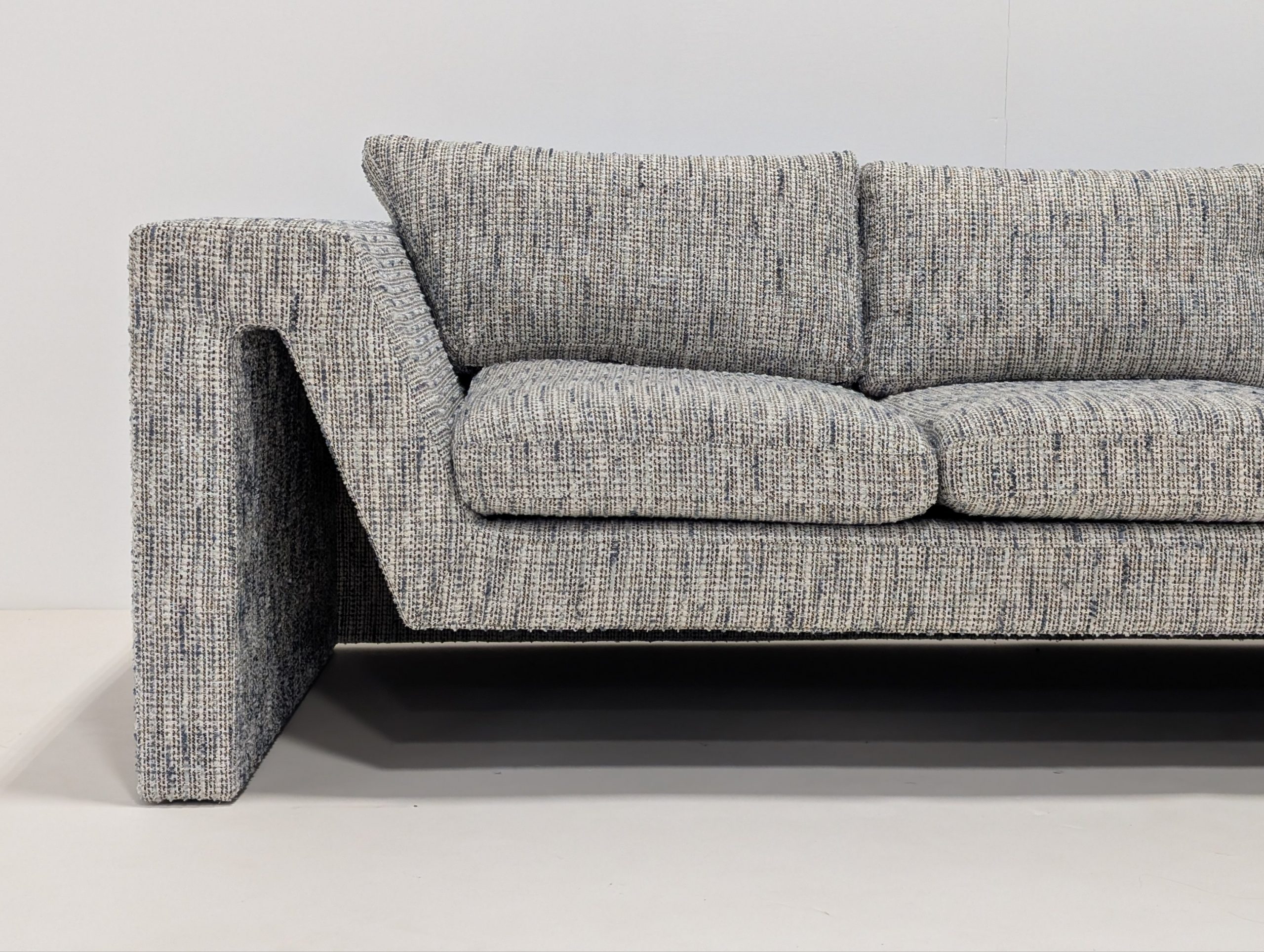 Liang & Eimil Manu Sofa - Image 10