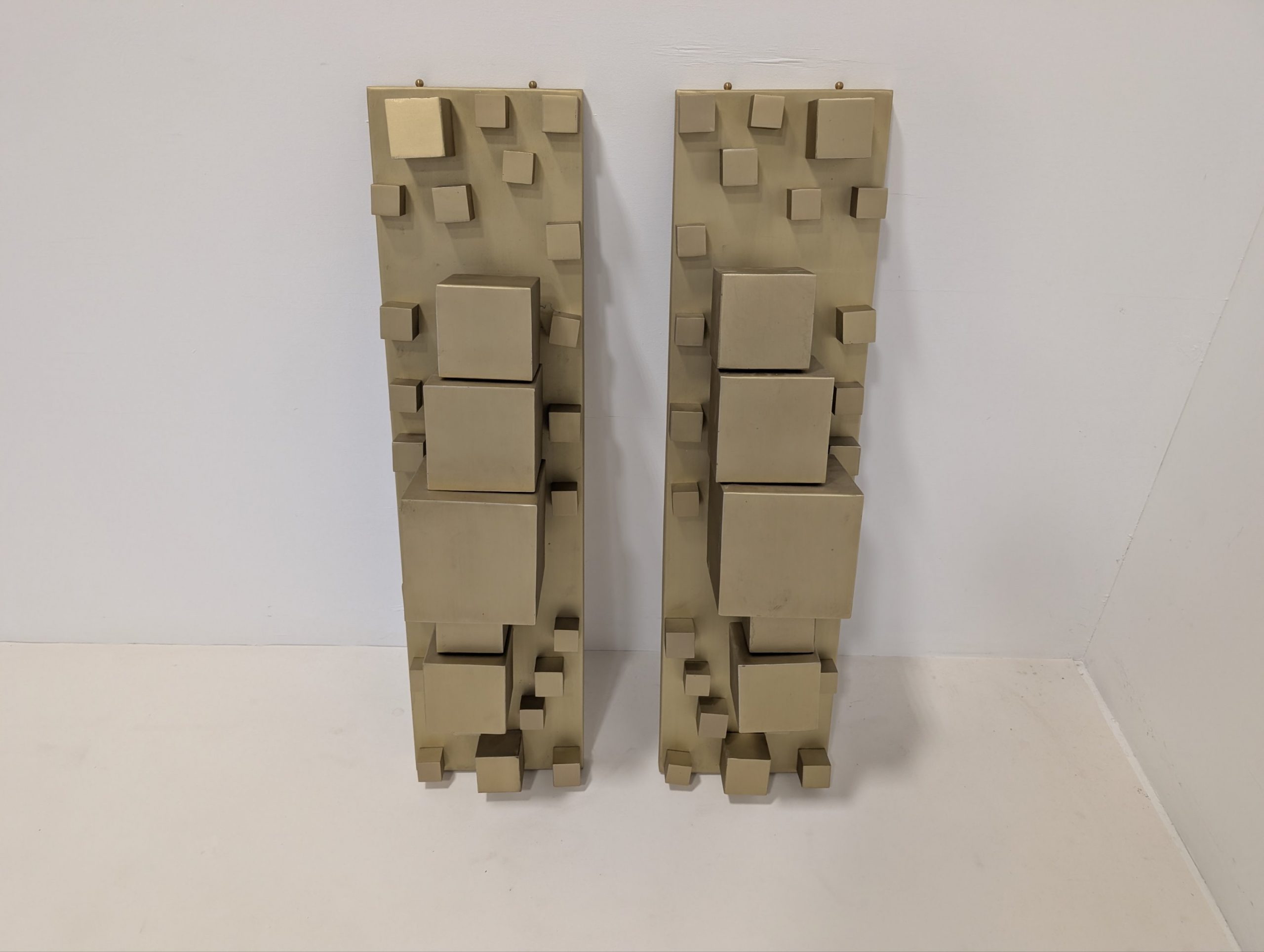 Glustin Brass Cubic Scones Pair - Image 7