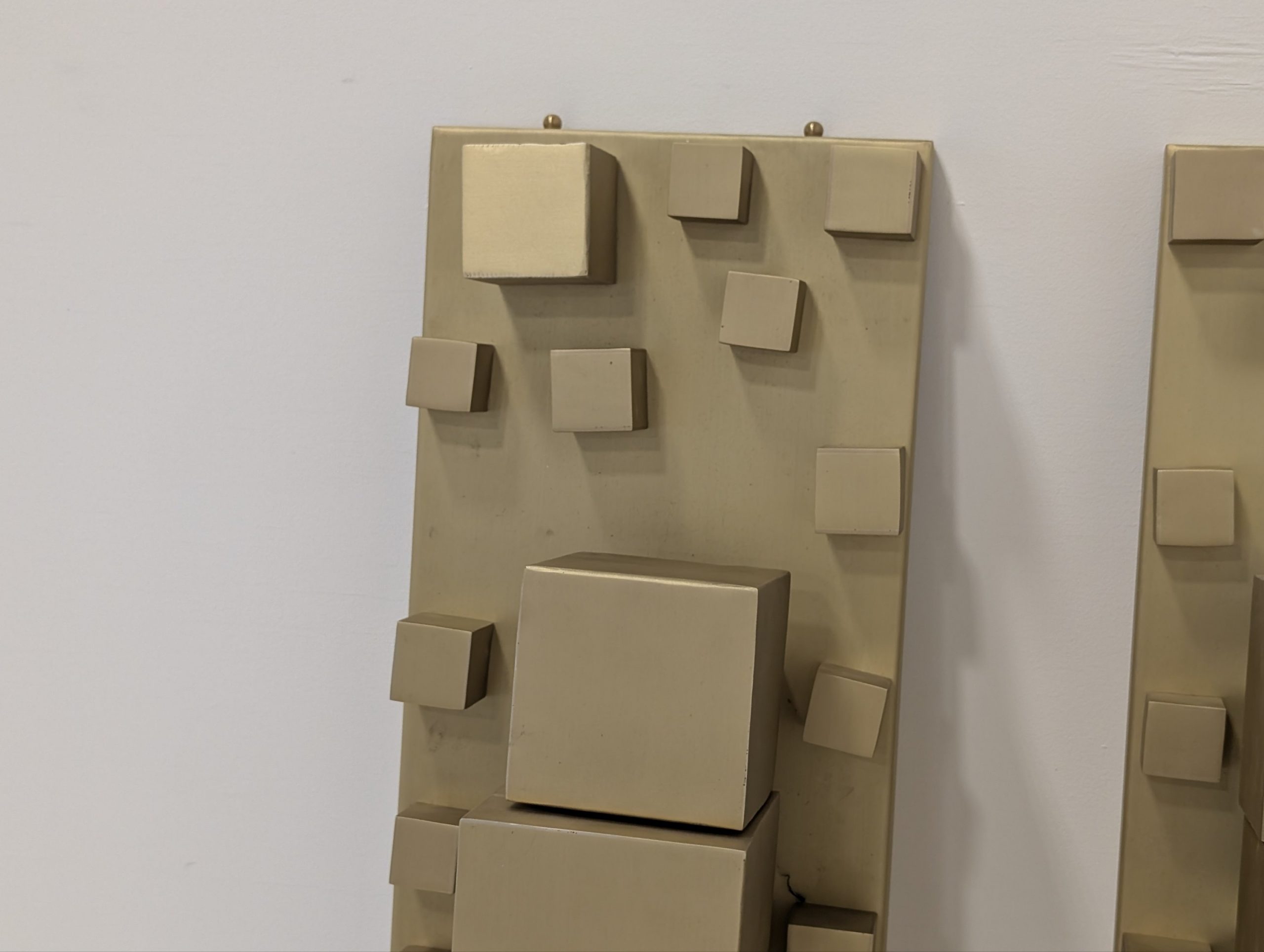 Glustin Brass Cubic Scones Pair - Image 3