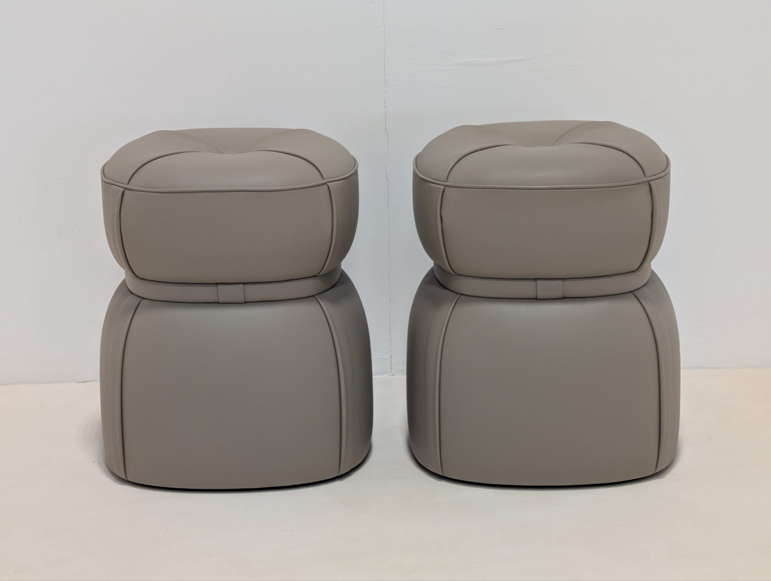 Poltrona Frau Lepli Ottoman Pair - Image 9