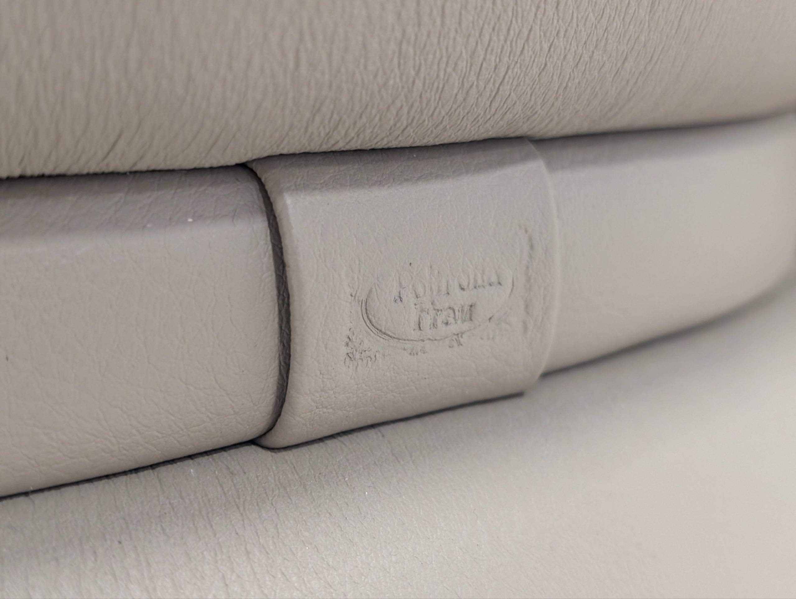 Poltrona Frau Lepli Ottoman Pair - Image 3