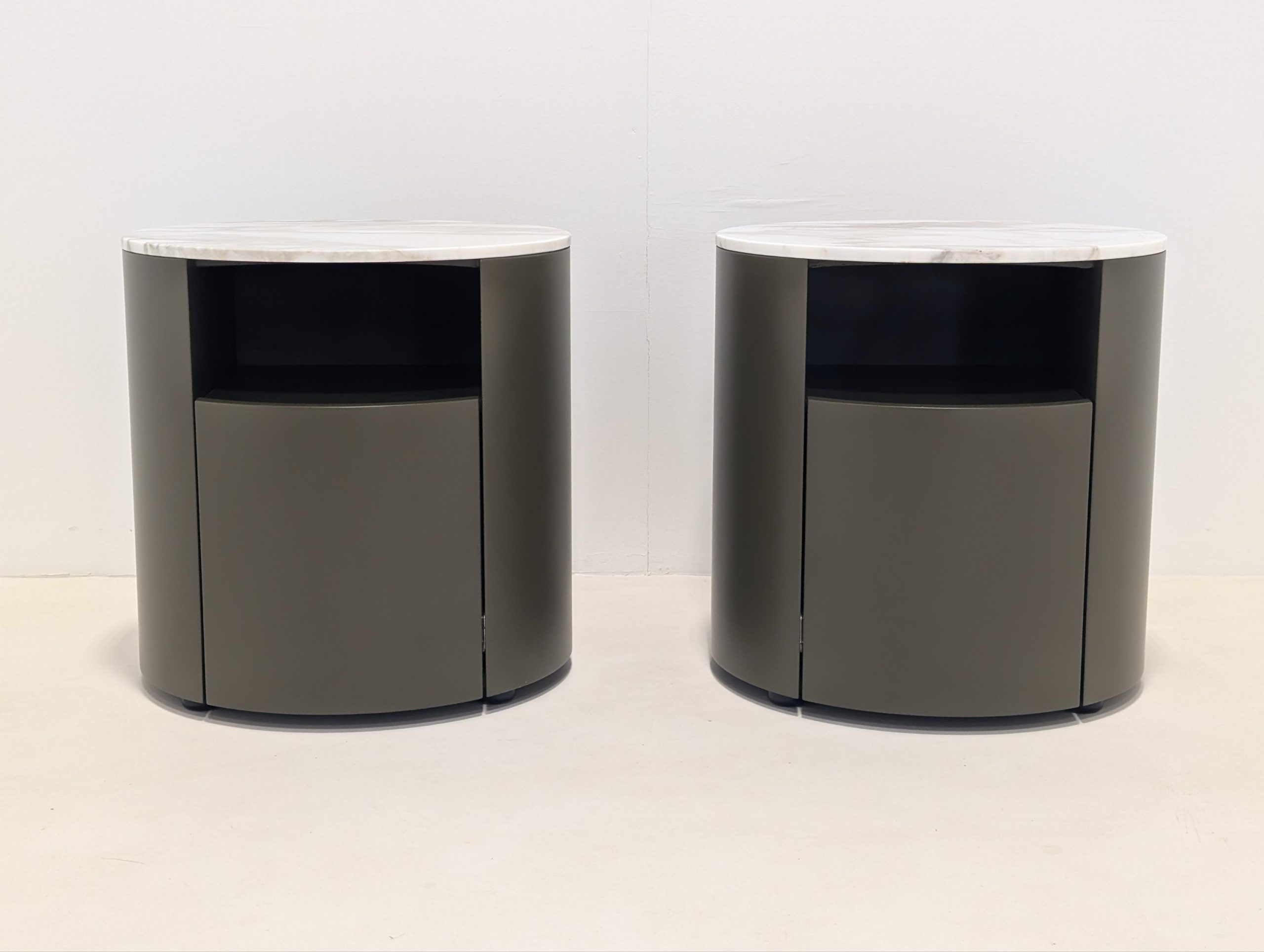Poliform Onda Nightstands Pair - Image 10