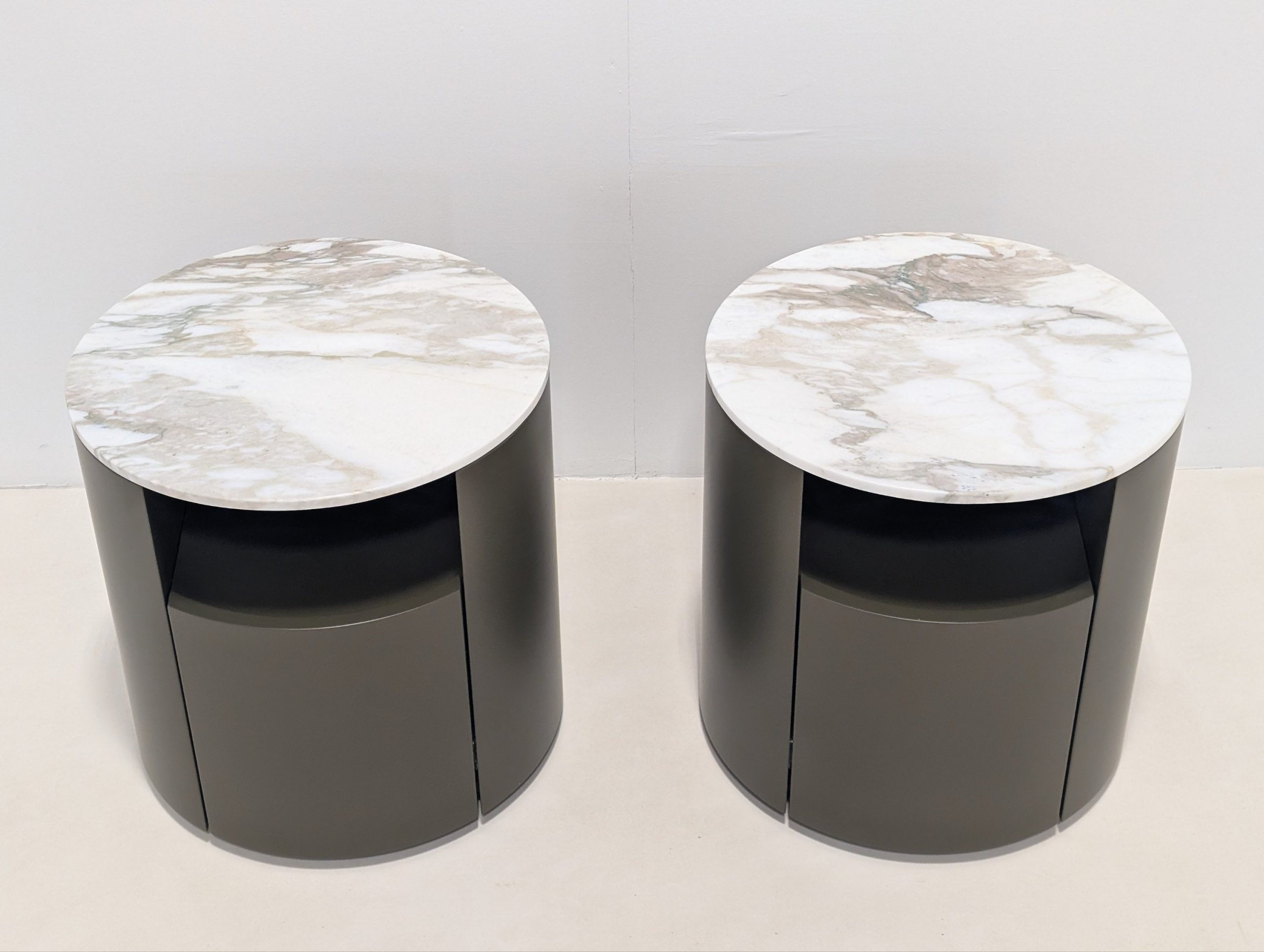 Poliform Onda Nightstands Pair - Image 12