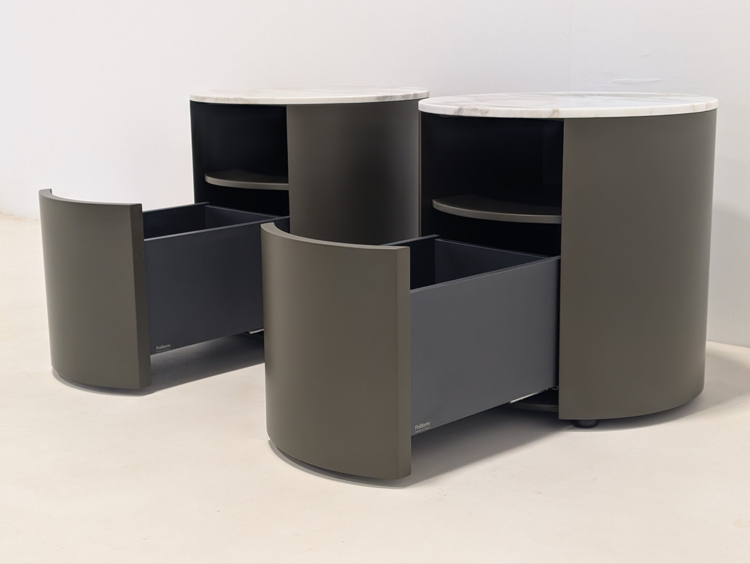 Poliform Onda Nightstands Pair - Image 2