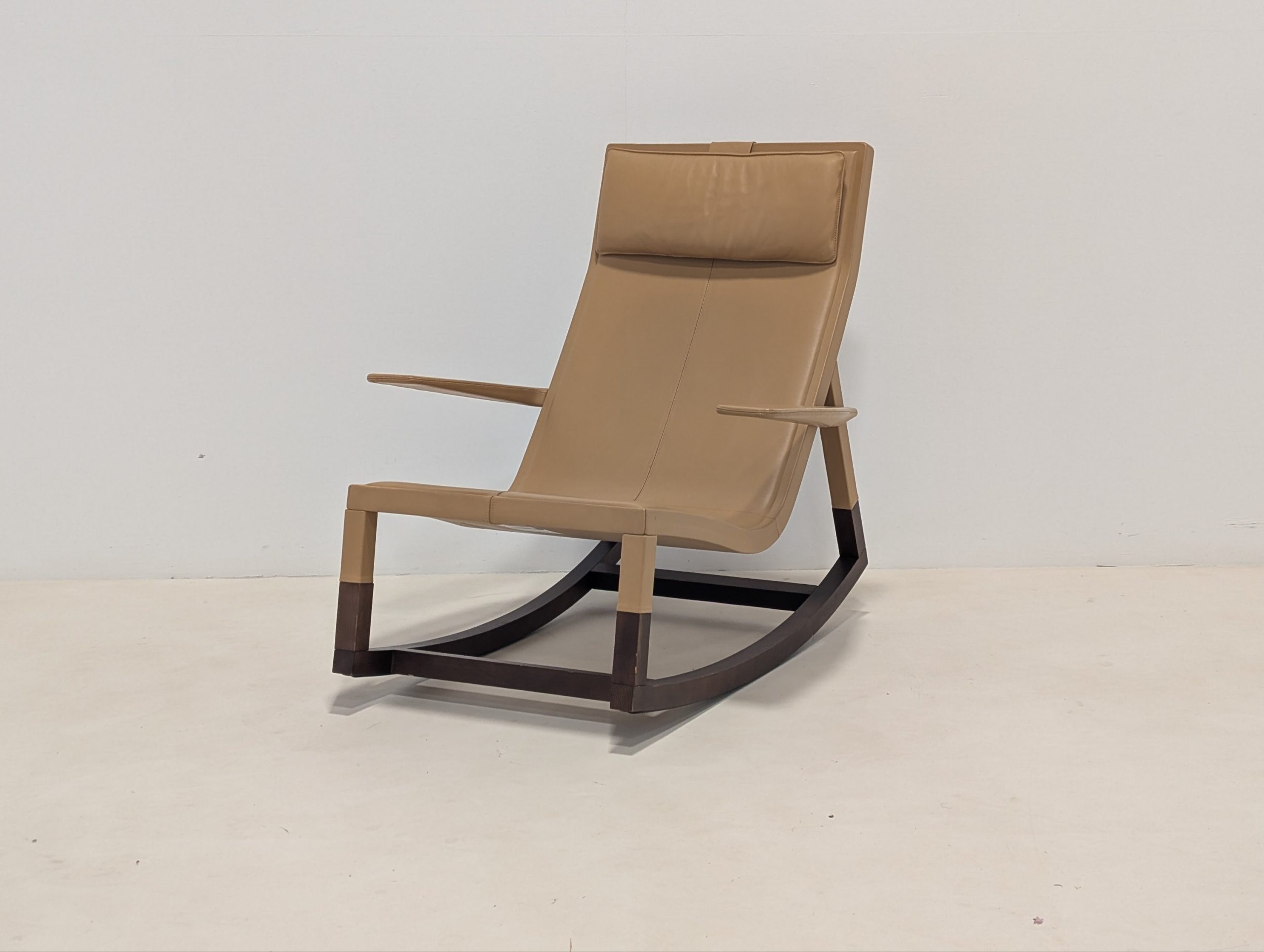 Poltrona Frau Don'do Rocking Chair - Image 2
