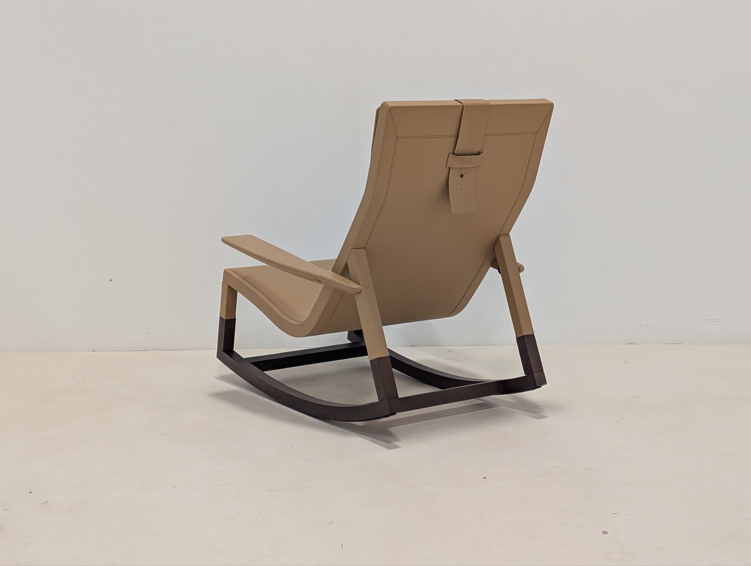 Poltrona Frau Don'do Rocking Chair - Image 4