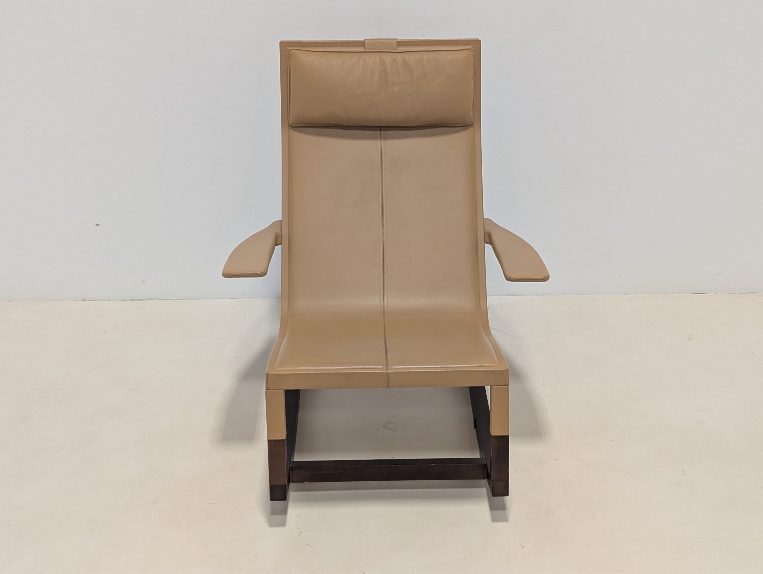 Poltrona Frau Don'do Rocking Chair - Image 9