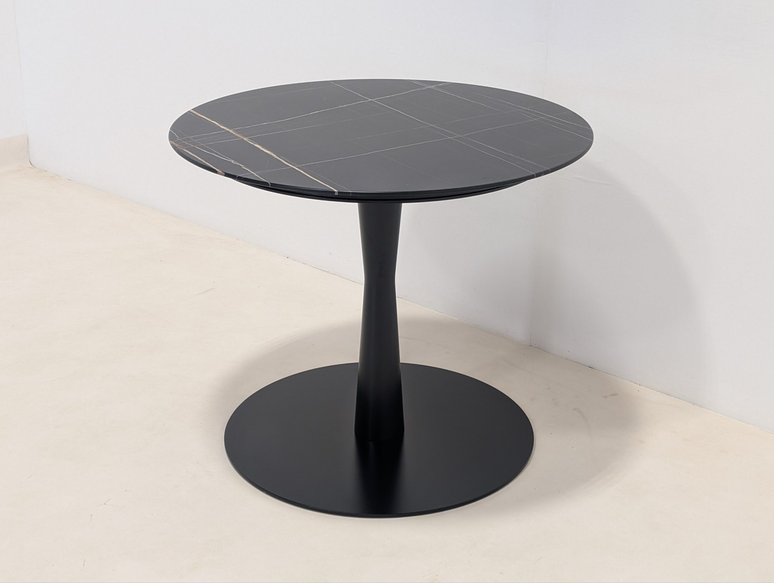 Poliform Marble Flute Dining Table