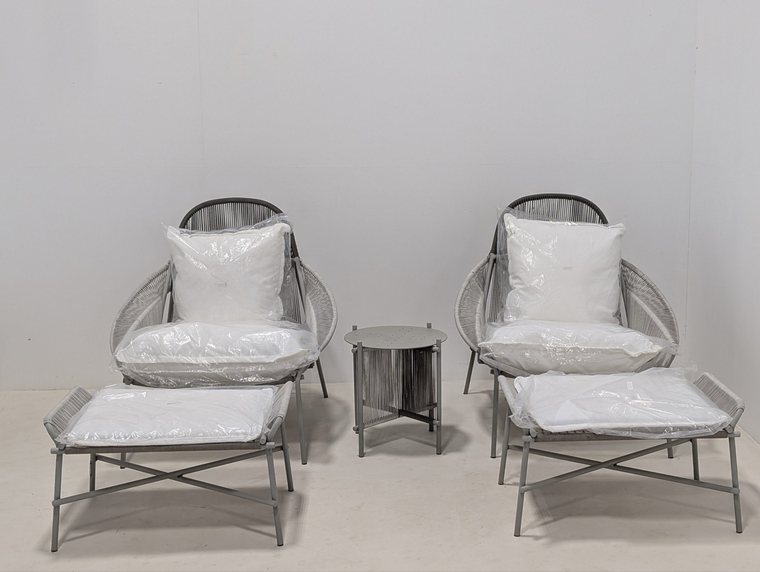 Roche Bobois Traveler Corde Outdoor Set