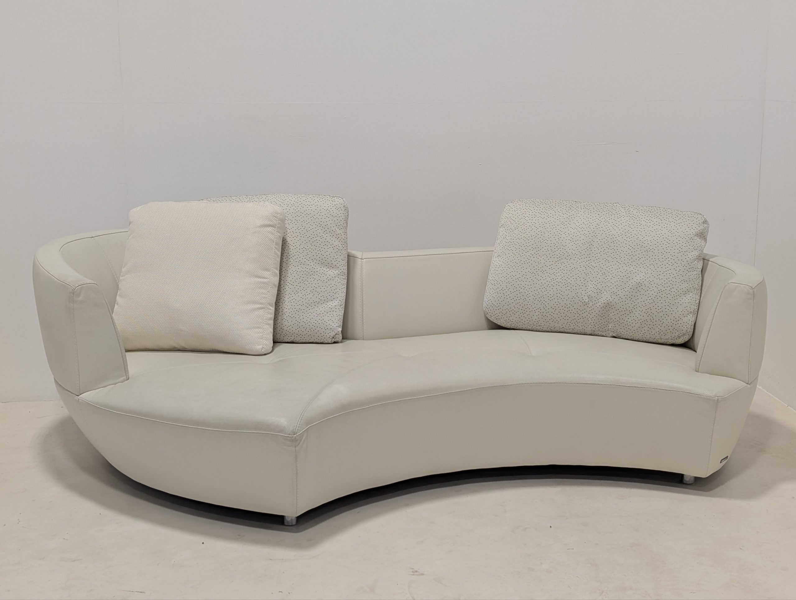 Roche Bobois Digital Curve Sofa - Image 9