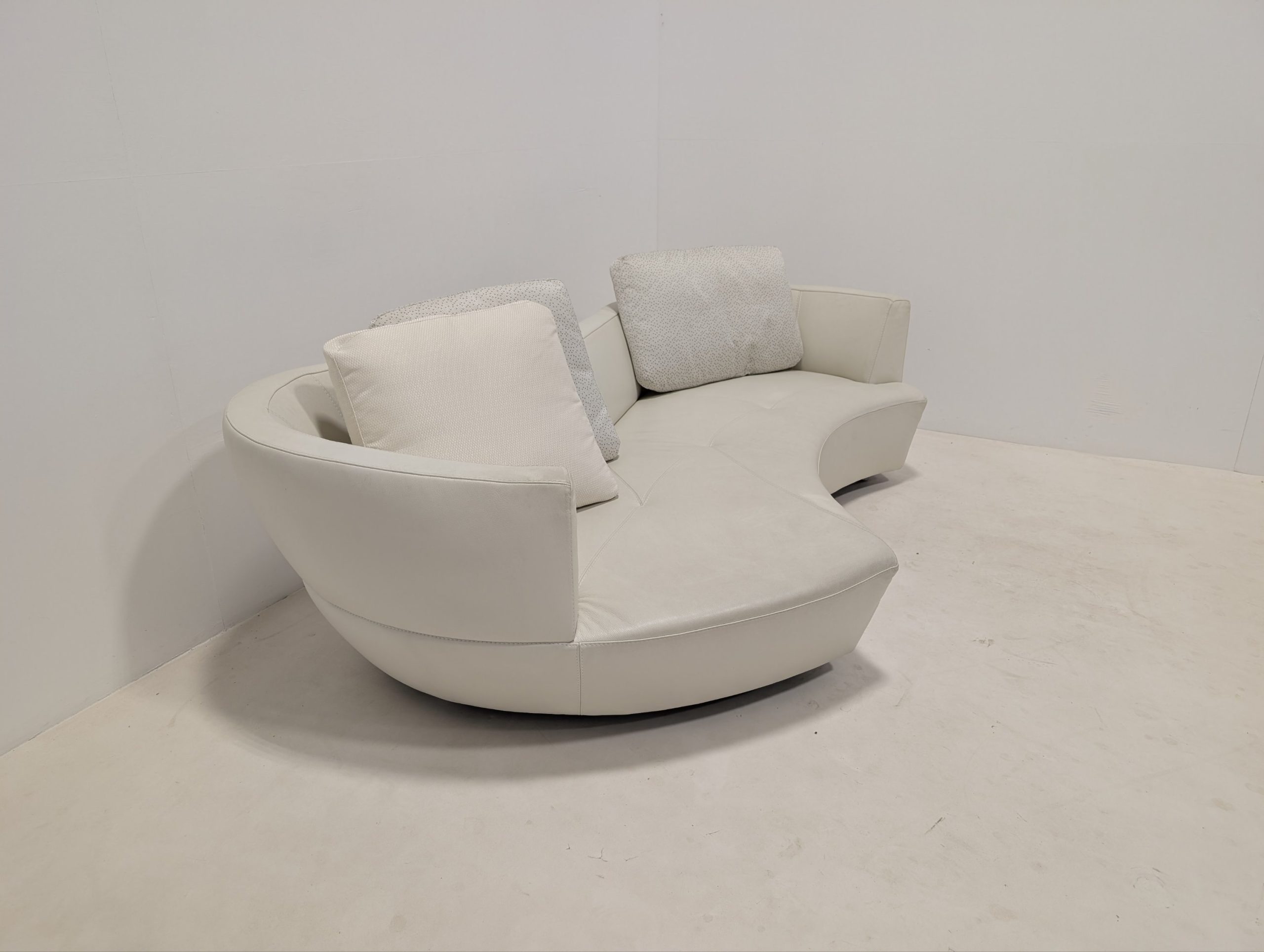 Roche Bobois Digital Curve Sofa - Image 10